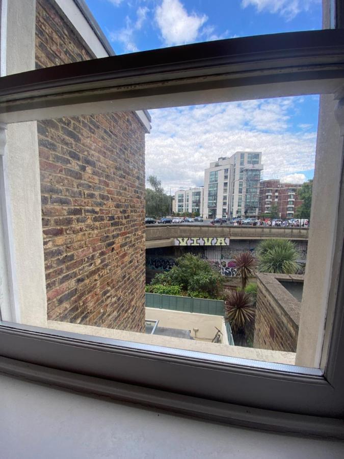 Notting Hill Next Door Bedroom In The Share Flat London Exteriör bild